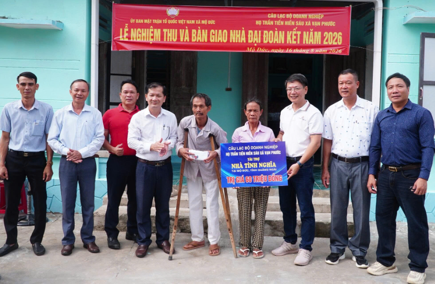 Mộ Đức – Nghiệm thu, bàn giao nhà Đại đoàn kết cho gia đình có công với cách mạng